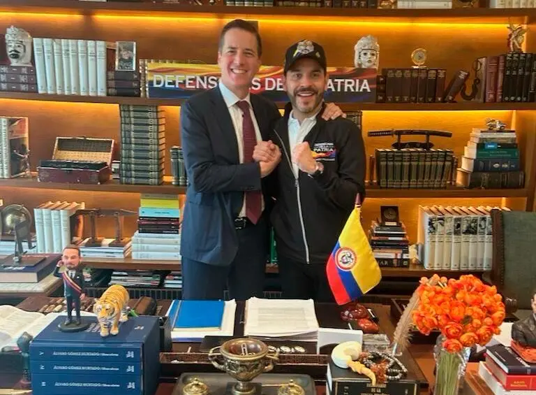 Bernie Moreno asegura que Abelardo de la Espriella respaldó el retorno de solicitantes de asilo colombianos durante reunión en Barranquilla